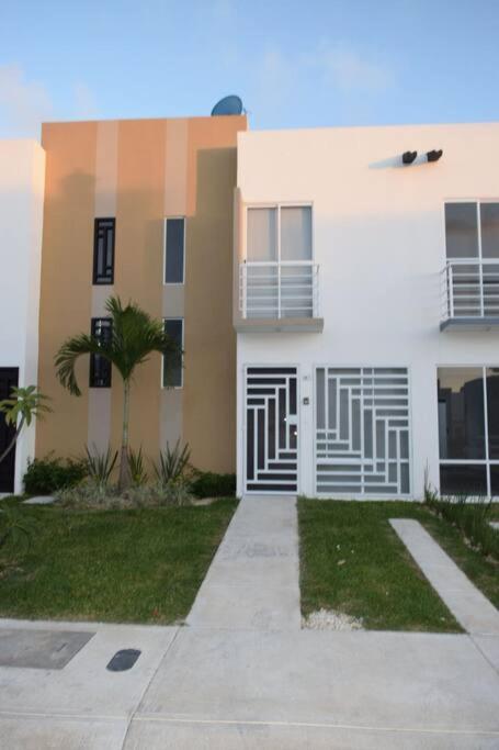 Casa Kuxtal Apartman Playa del Carmen Kültér fotó